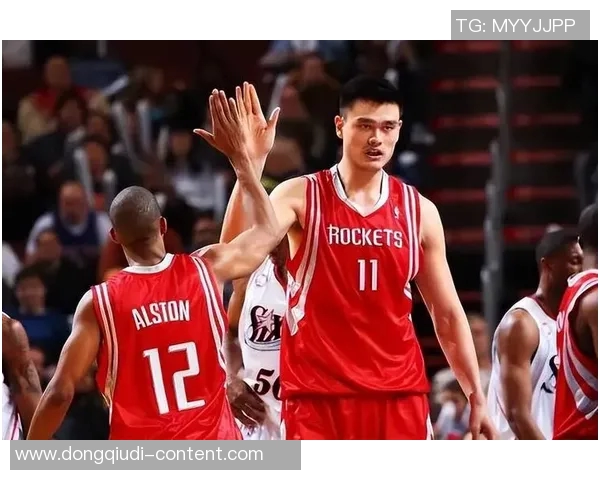 姚明与FBI的篮球传奇故事揭示了体育与执法的奇妙交集与深厚情谊