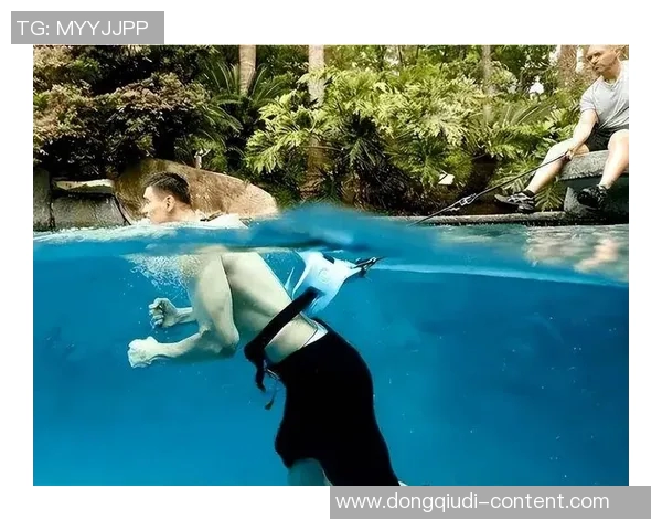 莱斯利与姚明的篮球传奇：跨越文化的友谊与合作之路