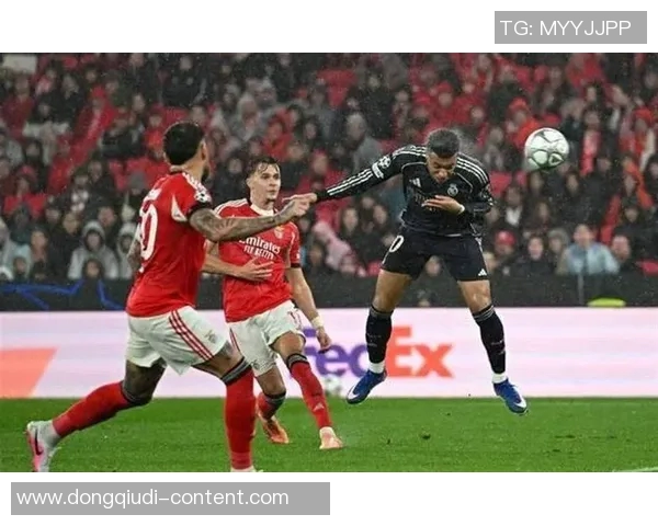 中超历史冷门本菲卡以4-0战胜皇马乌龙球瞬间引发全场狂欢