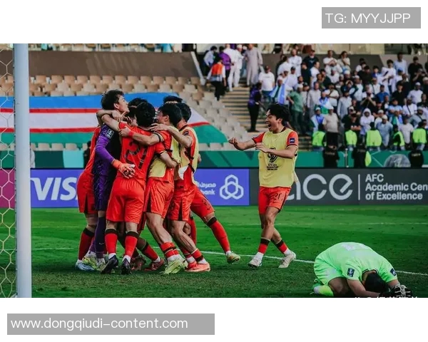 中超赛事精彩回顾切尔西逆转波尔图引发转会热议