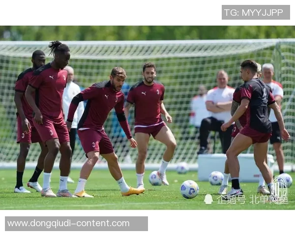 英超激战:拜仁与AC米兰战成平局战术解析引发全场热议 英超激战:拜仁与AC米兰战成平局战术解析引发全场热议