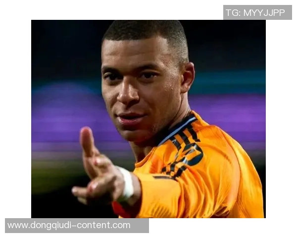 西甲精彩对决曼联与本菲卡握手言和帽子戏法引发全场热潮 西甲精彩对决曼联与本菲卡握手言和帽子戏法引发全场热潮